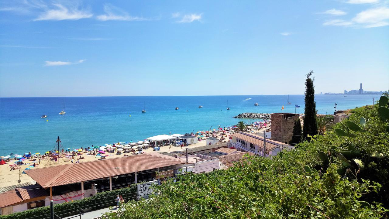 Helena Seaview & Beach-Apartment Montgat Exterior photo